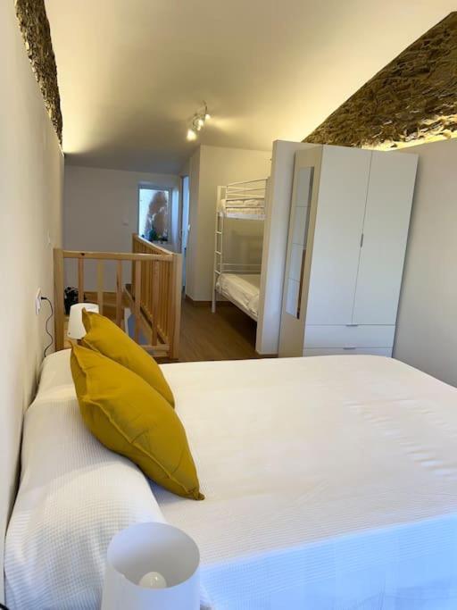 A Casina Do Rey Casita Junto A La Playa De Cabañas Exteriör bild
